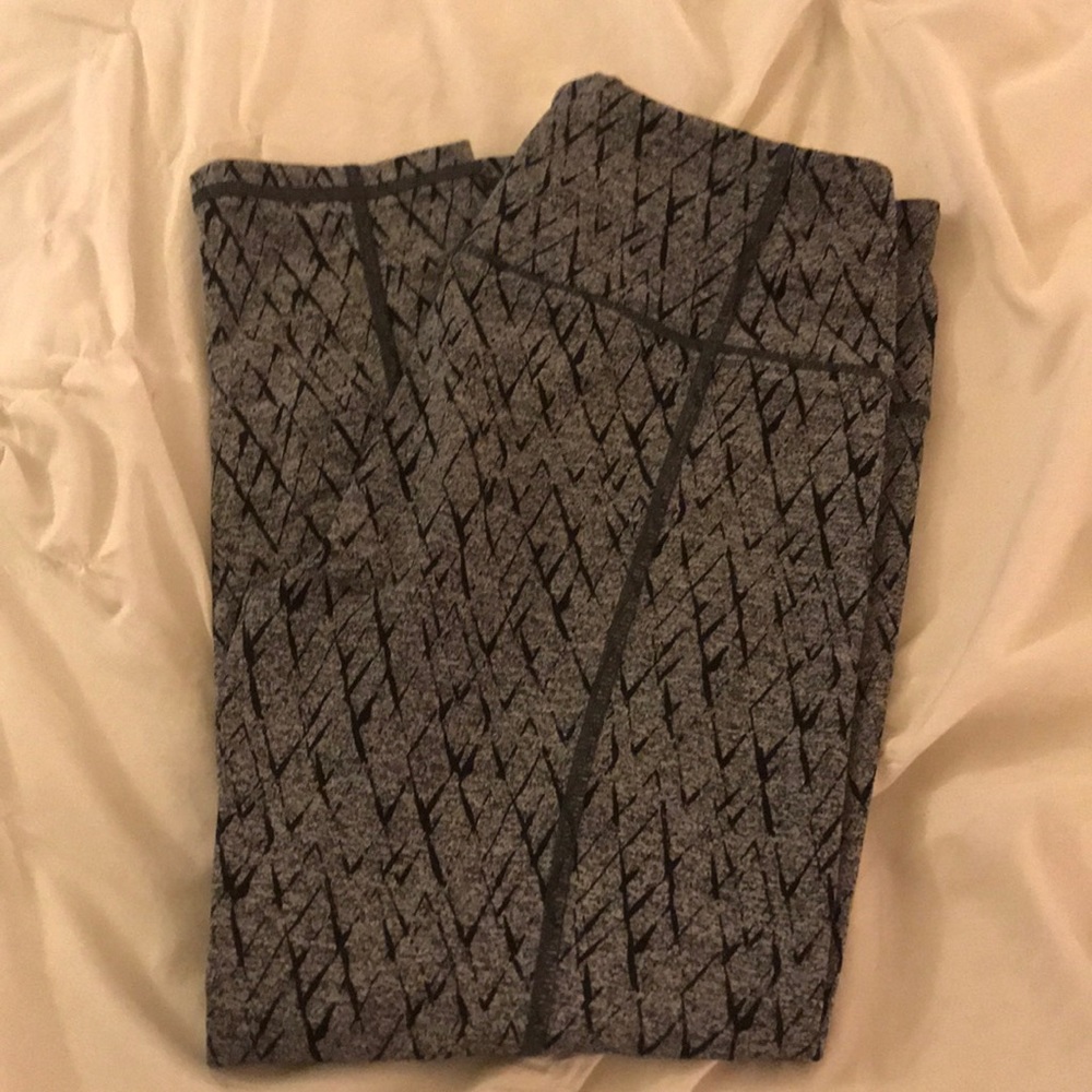 Charcoal Grey Crop Active Bottoms